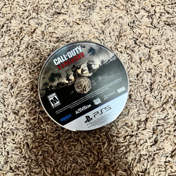 PS5 Call of Duty Vanguard - Picture 2 of 3